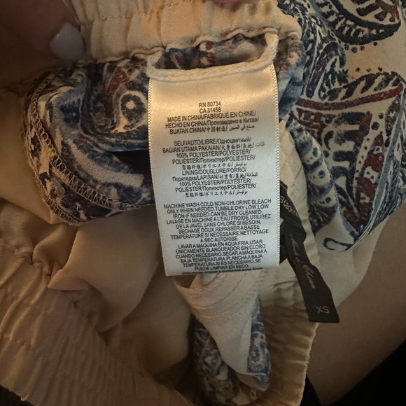 BCBGmaxazria Size XS Ivory Patterned Flowy Pants - Picture 2 of 4